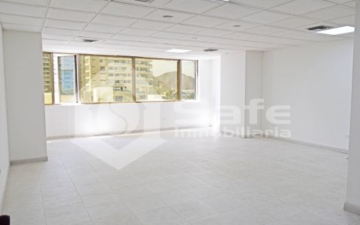 Oficina en Arriendo Sector Centro Santa Marta