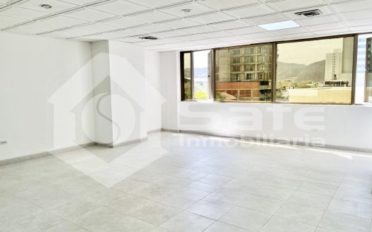 Oficina en Arriendo Sector Centro Santa Marta