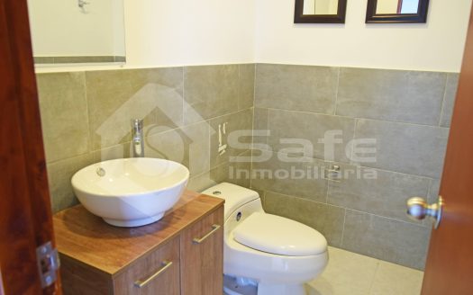 OFICINA EN ARRIENDO VISTA A LA MARINA – SANTA MARTA