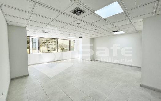 Oficina en Arriendo Bahia Centro – Santa Marta