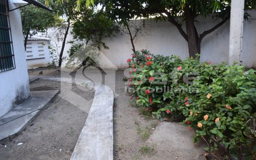 CASA GRANDE EN VENTA BAVARIA – SANTA MARTA